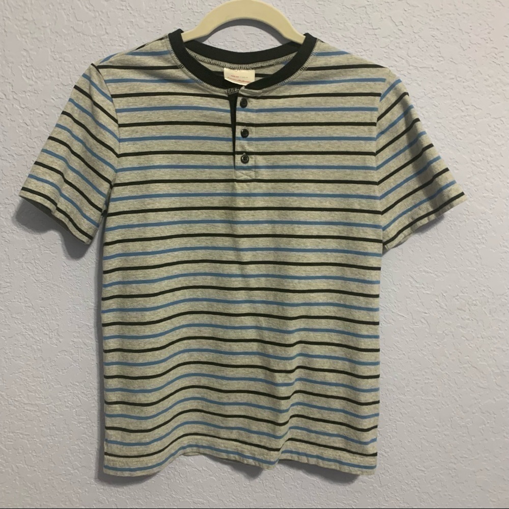 Hanna Andersson Boy’s Gray Stripe Button Tee
